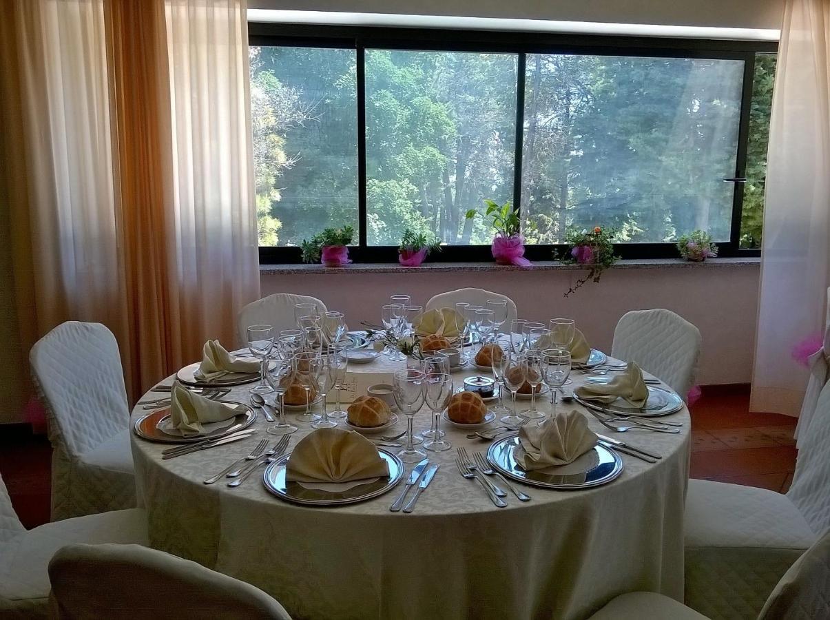 Hotel Du Parc Atri Buitenkant foto