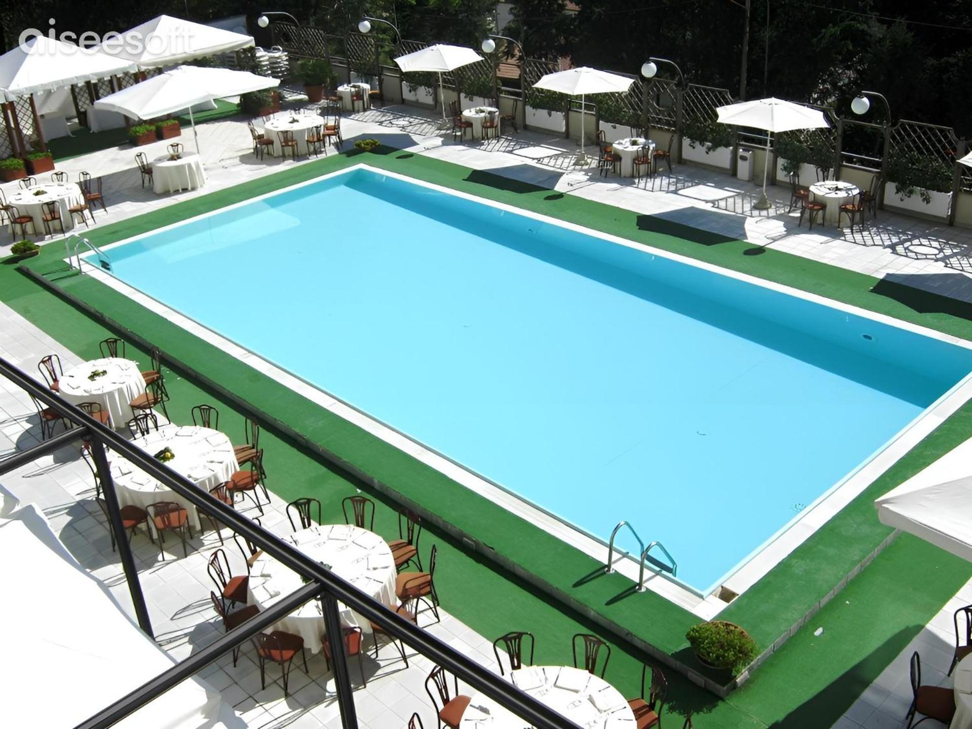 Hotel Du Parc Atri Buitenkant foto