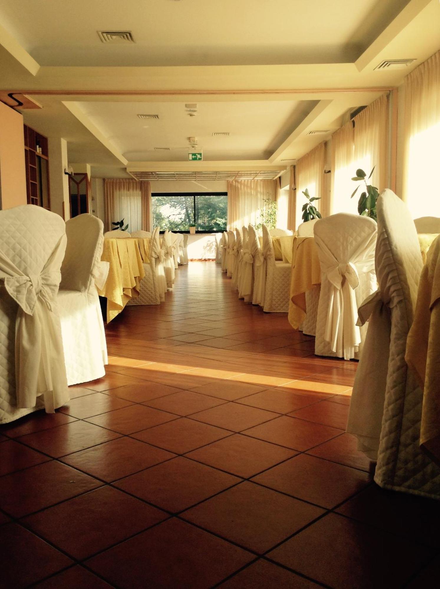 Hotel Du Parc Atri Buitenkant foto